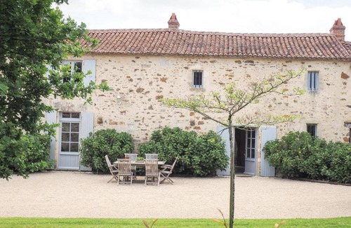 Saint-Laurent-de-la-Salle House | Holiday Home Gîte La Tour by Interhome