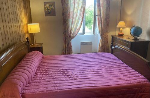 Saint-Maurice-en-Cotentin House | Holiday Home La Bonneraie by Interhome