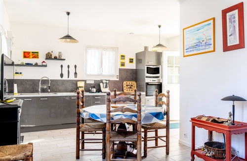 Tharon-Plage House | Holiday Home 'Ky Ryce - Tharon Plage' with Private Terrace and Private Garden
