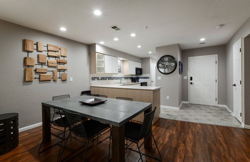 Branson Condo | Holiday Hills Lakeview Condo - Pet Friendly