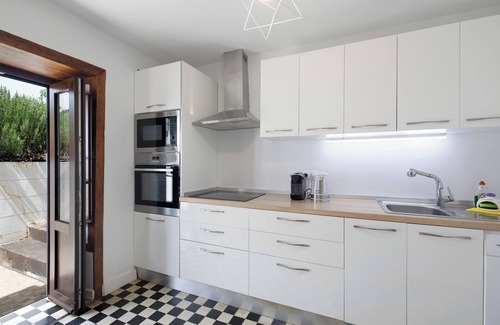 Santa Cruz de la Palma House | Holiday Home 'Villa Velhoco' with Sea View, Private Terrace and Wi-Fi