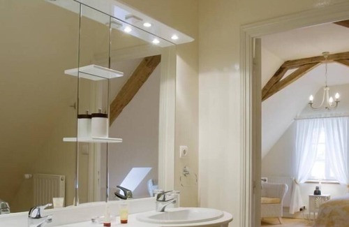 Tallud-Sainte-Gemme House | Holiday house Mouilleron en Pareds for 1 - 8 persons with 4 bedrooms - Holiday house