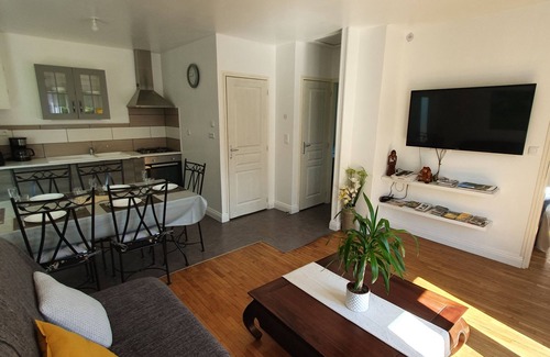 Saint-Ouen-de-Mimbre House | holiday house not overlooked and 5 minutes from the center of fresnay