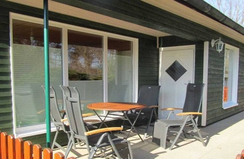 Zeulenroda-Triebes House | holiday home on the lake