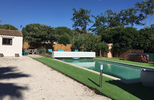 Les Bormettes House | Holiday home near the beaches, swimming pool, jacuzzi. Free boat trip
