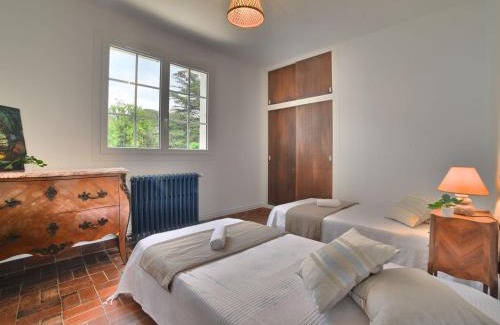 Saint-Pierre-d'Oleron House | Holiday Home La Villa des Sables by Interhome
