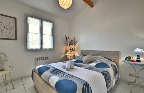 La Cotiniere House | Holiday Home Le Pêcheur by Interhome