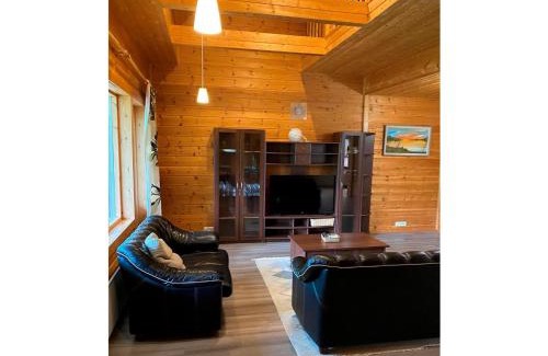 Muonio House | Holiday Home Äkäsjärven lomamökit 1 by Interhome