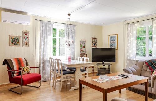 Olofstrom House | Holiday Home Åkekvarn Snärjet by Interhome