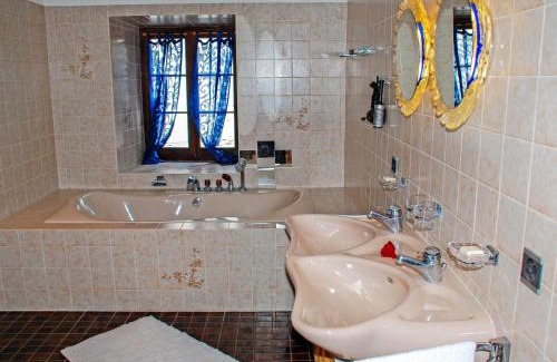Muggio House | Holiday Home 1000 e 1 Notte by Interhome