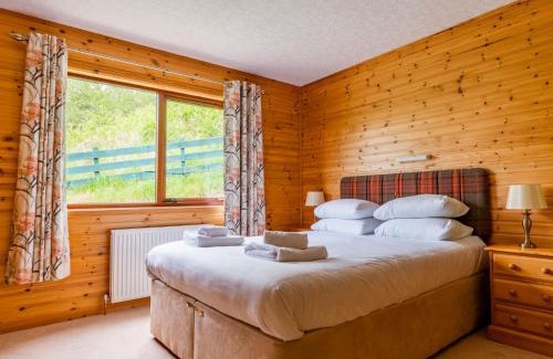 East Lewiston House | Holiday Home Achmony Green by Interhome