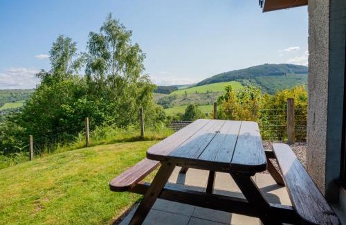 East Lewiston House | Holiday Home Achmony Number 10 by Interhome