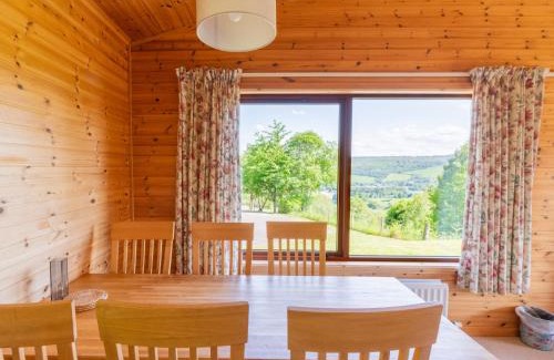 East Lewiston House | Holiday Home Achmony Number 10 by Interhome