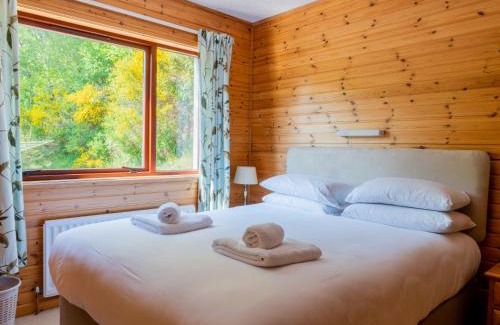 East Lewiston House | Holiday Home Achmony Number 10 by Interhome