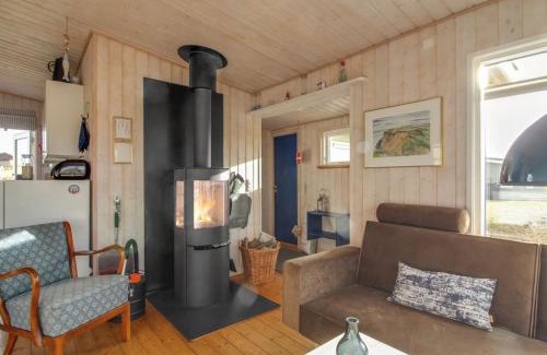 Lokken House | Holiday Home Adi - 75m from the sea by Interhome