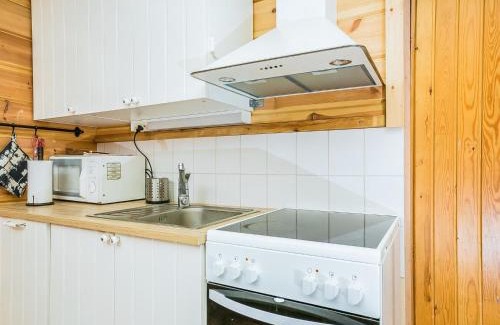 Hiukkajoki House | Holiday Home Ahven by Interhome