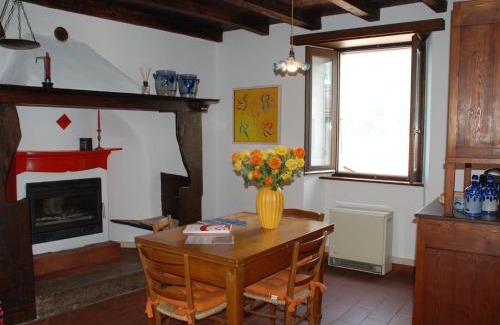 Bruzella House | Holiday Home Ai Funtann by Interhome