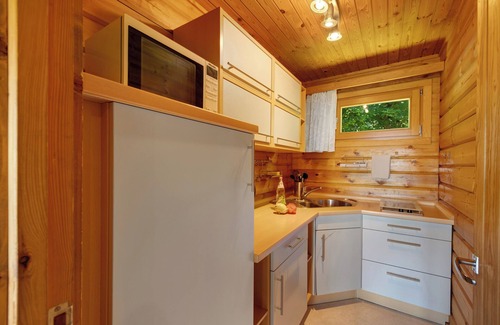 Starzach House | Holiday Home 'Albblick' with Private Terrace, Private Garden and Wi-Fi