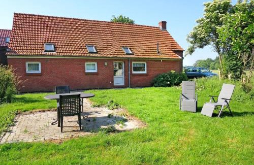 Bunde House | Holiday Home Altes Schöpfwerk-3 by Interhome