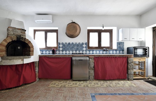 Arzana House | Holiday Home 'Ami' with Sea View, Private Terrace and Shared Garden