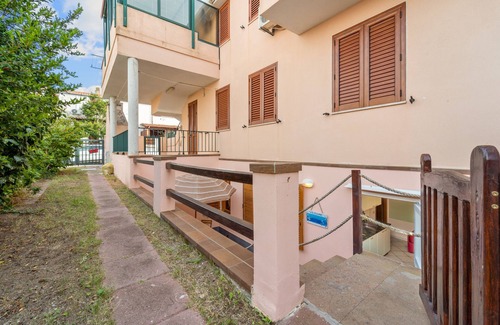 Calasetta House | Holiday Home "Asia" close to the Sea with Private Terrace & Wi-Fi