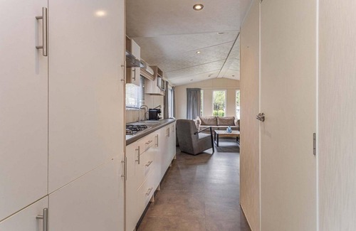 Ede Ski Chalet | ✓ Holiday home at Bospark Ede ✓ Holiday home for 4 persons ✓ Located in Ede (Gelderland) ✓ Holiday park on the Veluwe ✓ Book directly through the park