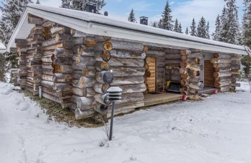Rukatunturi House | Holiday Home Aurinko-ruka b3 by Interhome