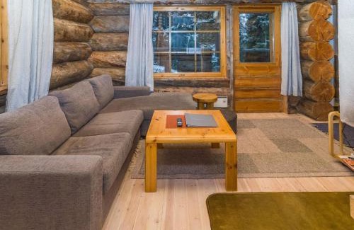 Rukatunturi House | Holiday Home Aurinko-ruka b3 by Interhome