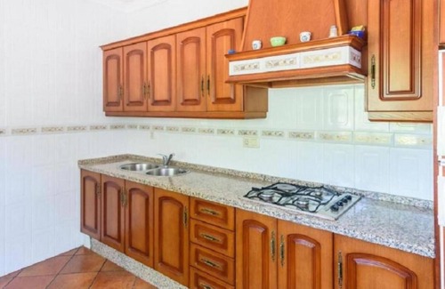 Canete la Real House | Holiday Home 'Barquero Pernia' with Mountain View, Wi-Fi and Air Conditioning