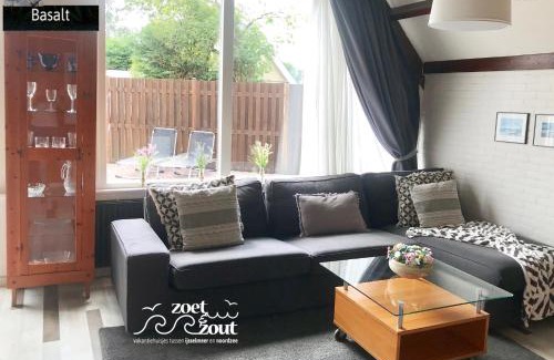 Municipality of Opmeer House | Holiday Home BASALT 6 p Amsterdam and the beach
