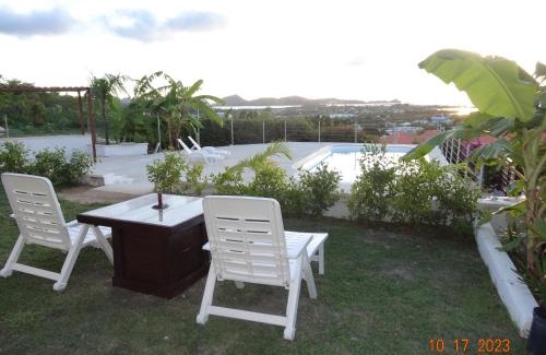 St. John's Apartment | Holiday Home Belvedere