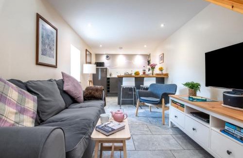 Drumnadrochit House | Holiday Home Betty's Bothy by Interhome