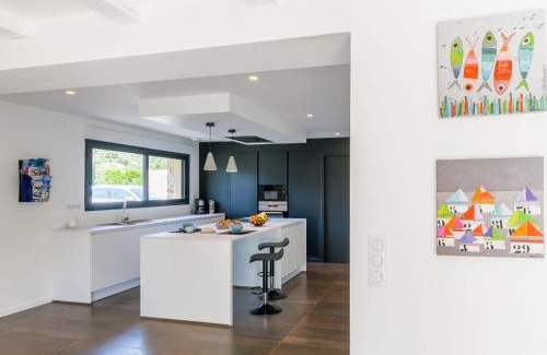 Clohars-Fouesnant House | Holiday Home Breizh Riviera by Interhome