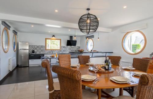 Plouneour-Brignogan-Plages House | Holiday Home Brign' Beach by Interhome