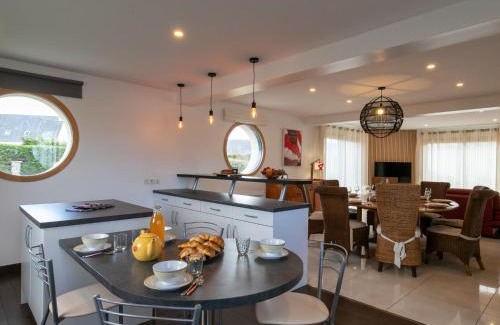 Plouneour-Brignogan-Plages House | Holiday Home Brign' Beach by Interhome
