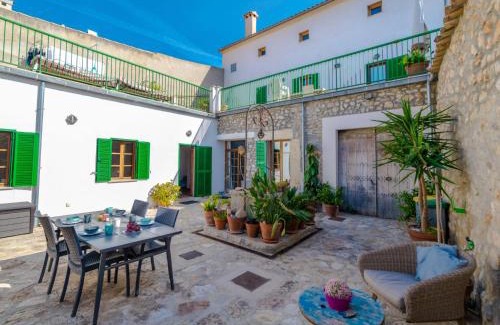 Binissalem House | Holiday Home Can Canto by Interhome