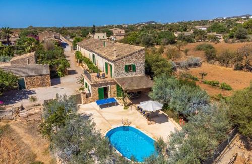 S Horta House | Holiday Home Can Marines des cami des carro by Interhome