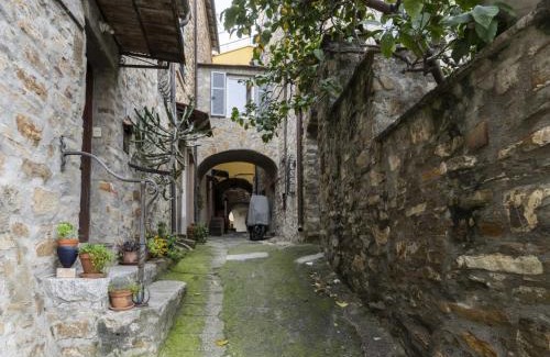 Imperia House | Holiday Home Casa Pina - IMP233 by Interhome
