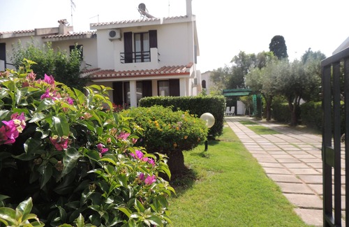 Sarroch House | Holiday Home Casa Viola
