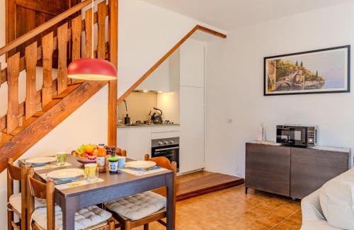 Santa Maria - Rezzonico House | Holiday Home Casa Sul Torrente by Interhome