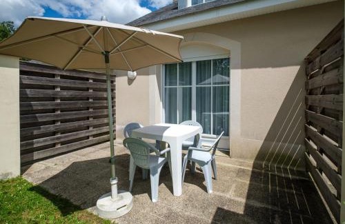 Saumur House | Holiday Home Cottage Privilège-2 by Interhome