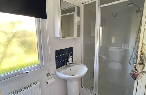Spilsby Apartment | Holiday Home Countryside view-Standard-Private Bathroom-The Florence