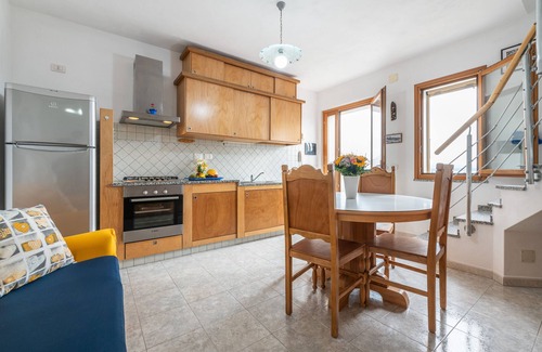 Calasetta House | Holiday Home 'Cri' with Sea View, Private Terrace and Air Conditioning