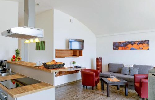 Grossposna House | Holiday Home Dünenhaus Familia Comfort by Interhome