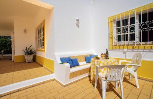 Cerca Velha House | Holiday Home Da Bela Vista by Interhome