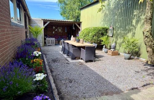 Hoogwoud House | Holiday Home de Binnengouw