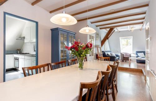 t Zand House | Holiday Home De Dars by Interhome