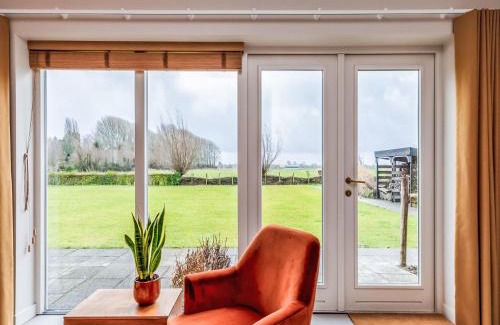 Grijpskerke House | Holiday Home De kleine Pionier by Interhome