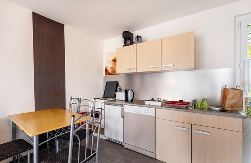 Bungalowdorf an der Talsperre House | Holiday Home '145' with Private Terrace and Private Garden