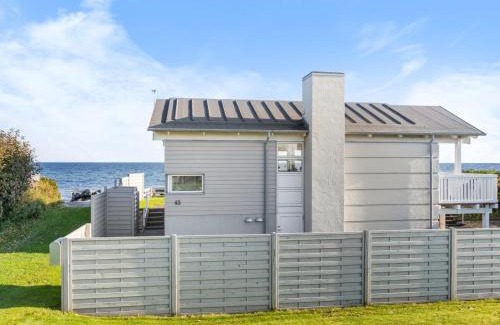 Tørresø House | Holiday Home Diderik - 5m from the sea by Interhome
